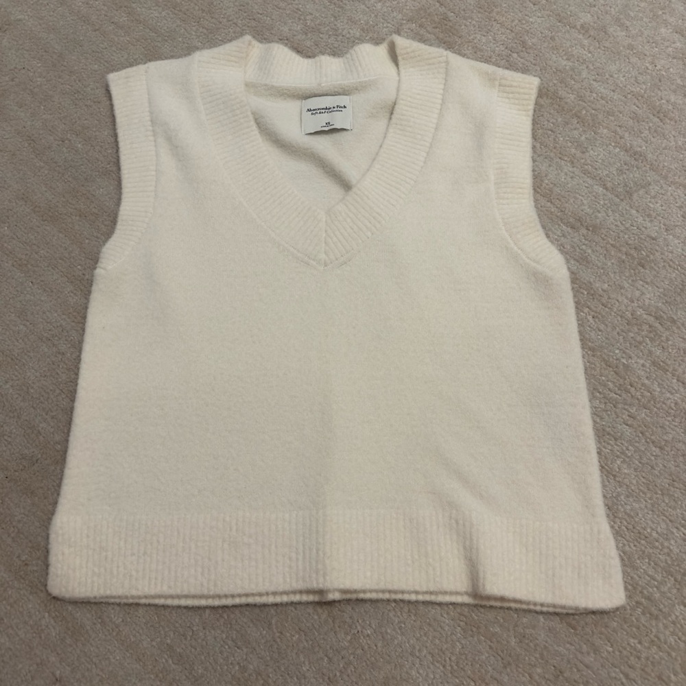Abercrombie Soft A&F Collection Sweater Vest